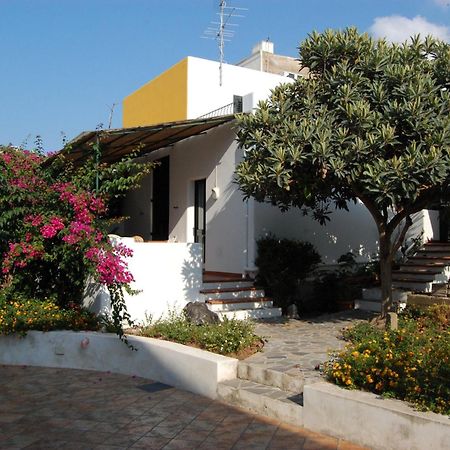 Residence Hotel Baia Portinenti Lipari  Exterior photo