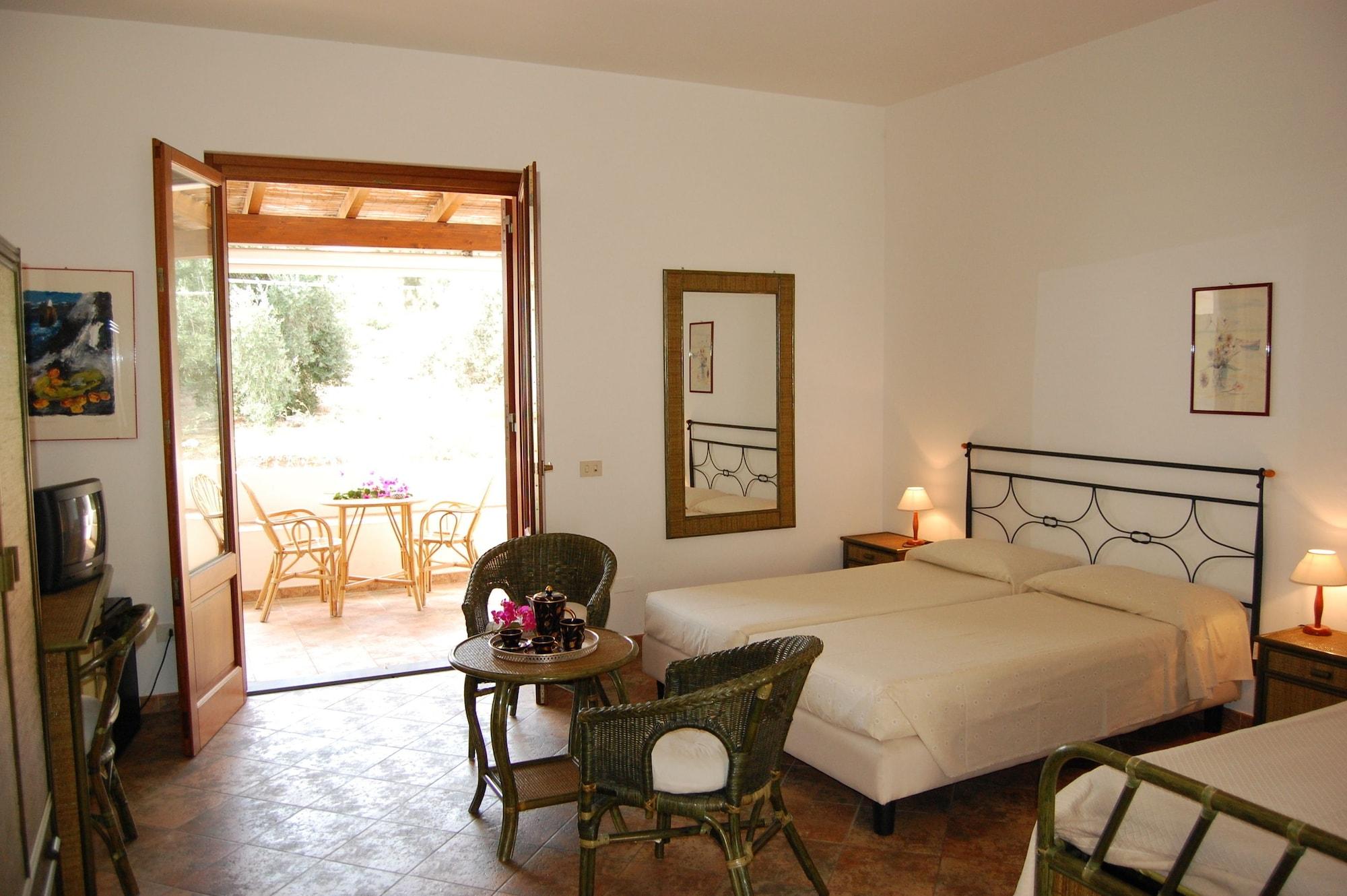 Residence Hotel Baia Portinenti Lipari  Exterior photo