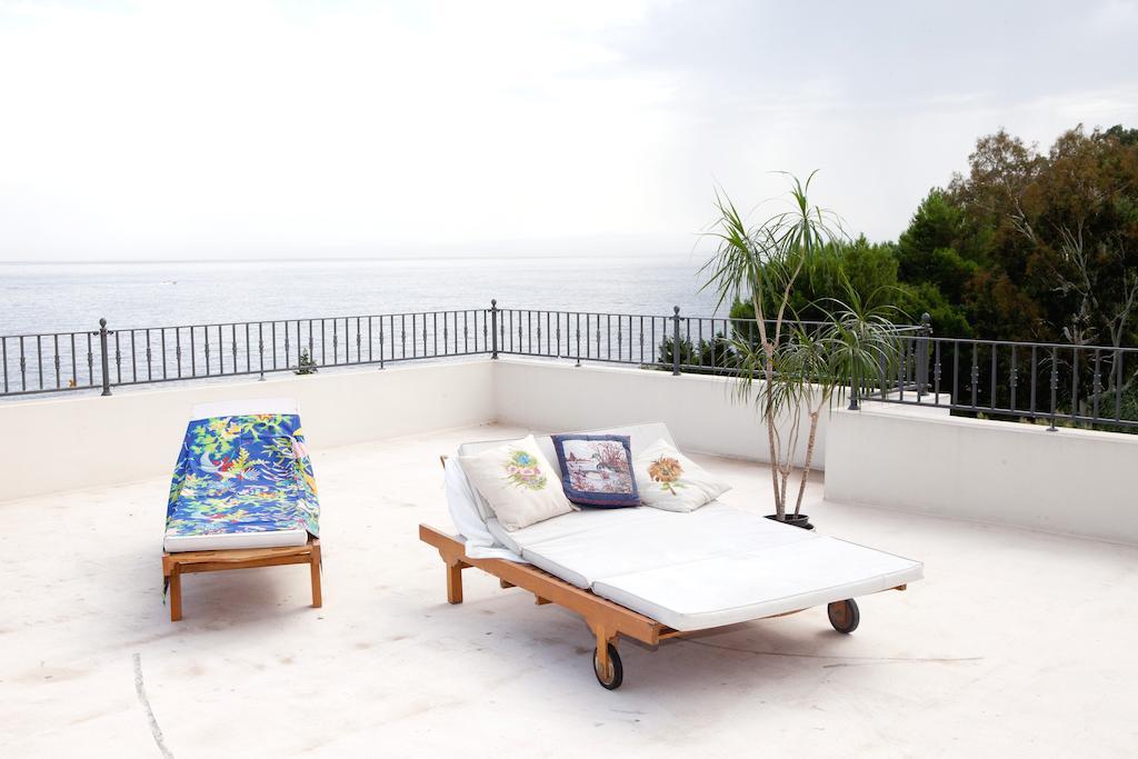 Residence Hotel Baia Portinenti Lipari  Exterior photo