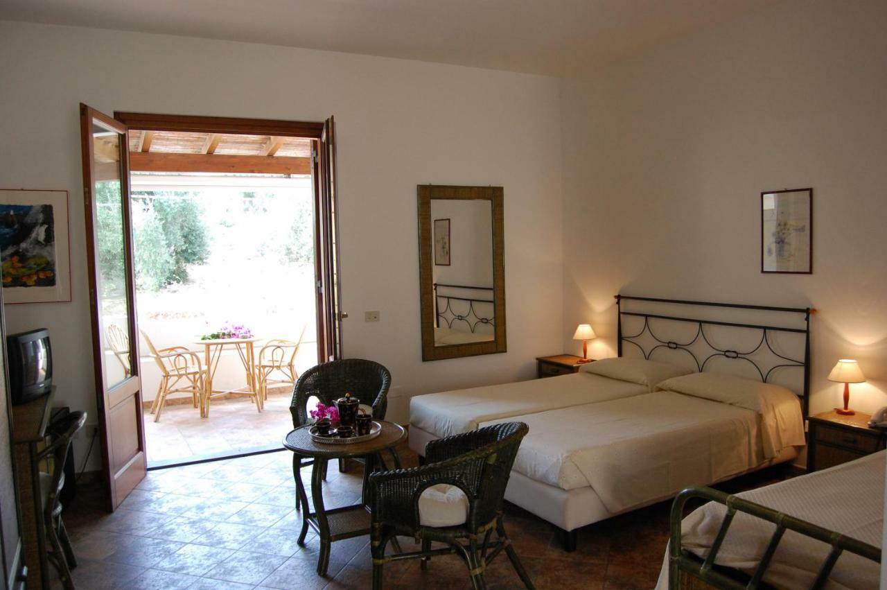 Residence Hotel Baia Portinenti Lipari  Exterior photo